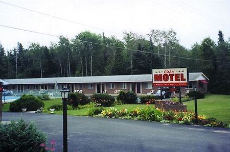 Capri Motel Mackinaw City Luaran gambar