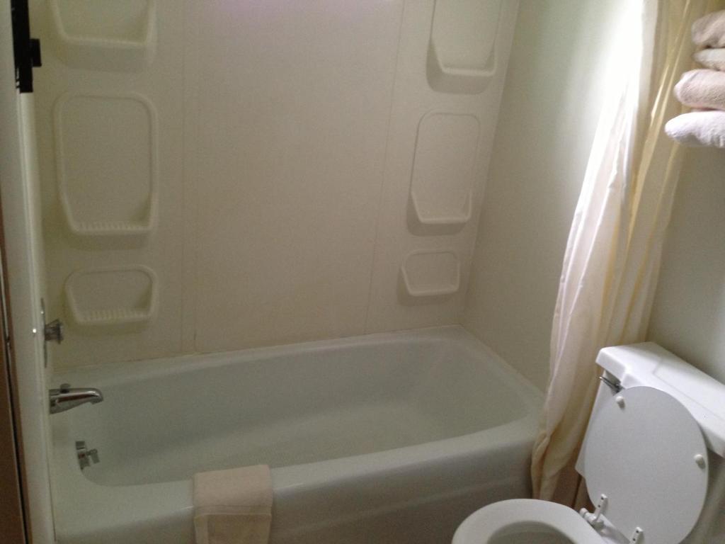 Capri Motel Mackinaw City Luaran gambar